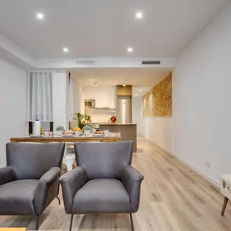 Lucasland Apartments Barcelona-3